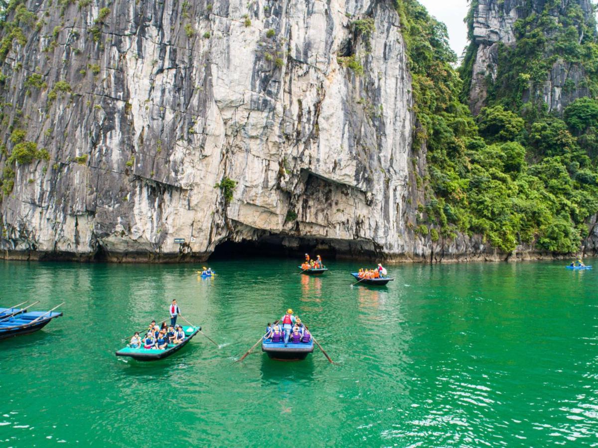 Arcady Boutique Cruise Hotel Hạ Long Ngoại thất bức ảnh