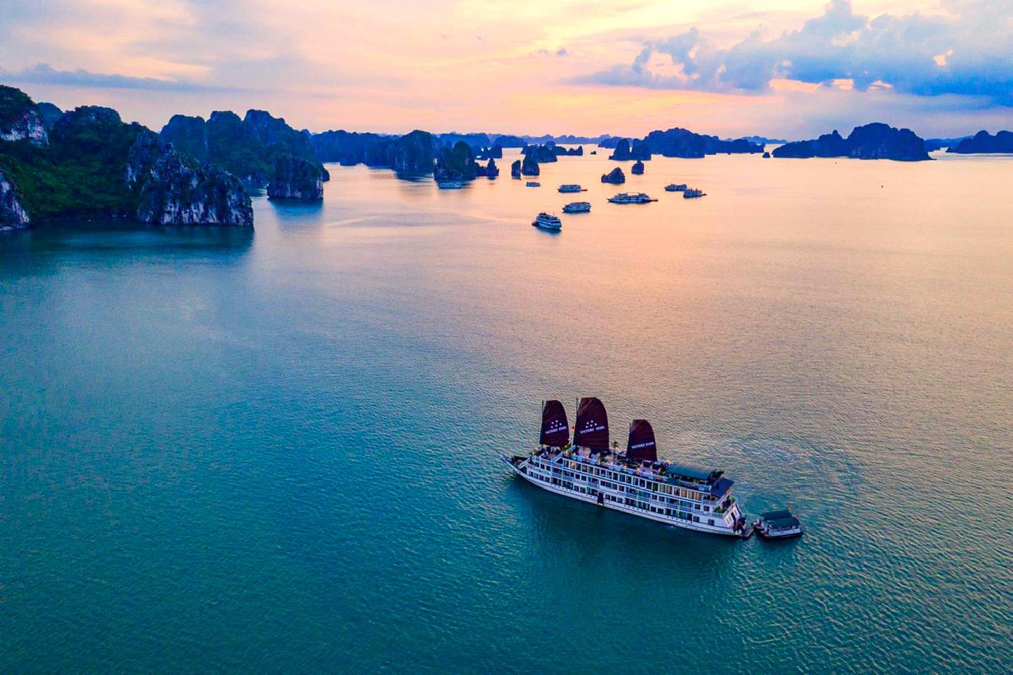 Arcady Boutique Cruise Hotel Hạ Long Ngoại thất bức ảnh
