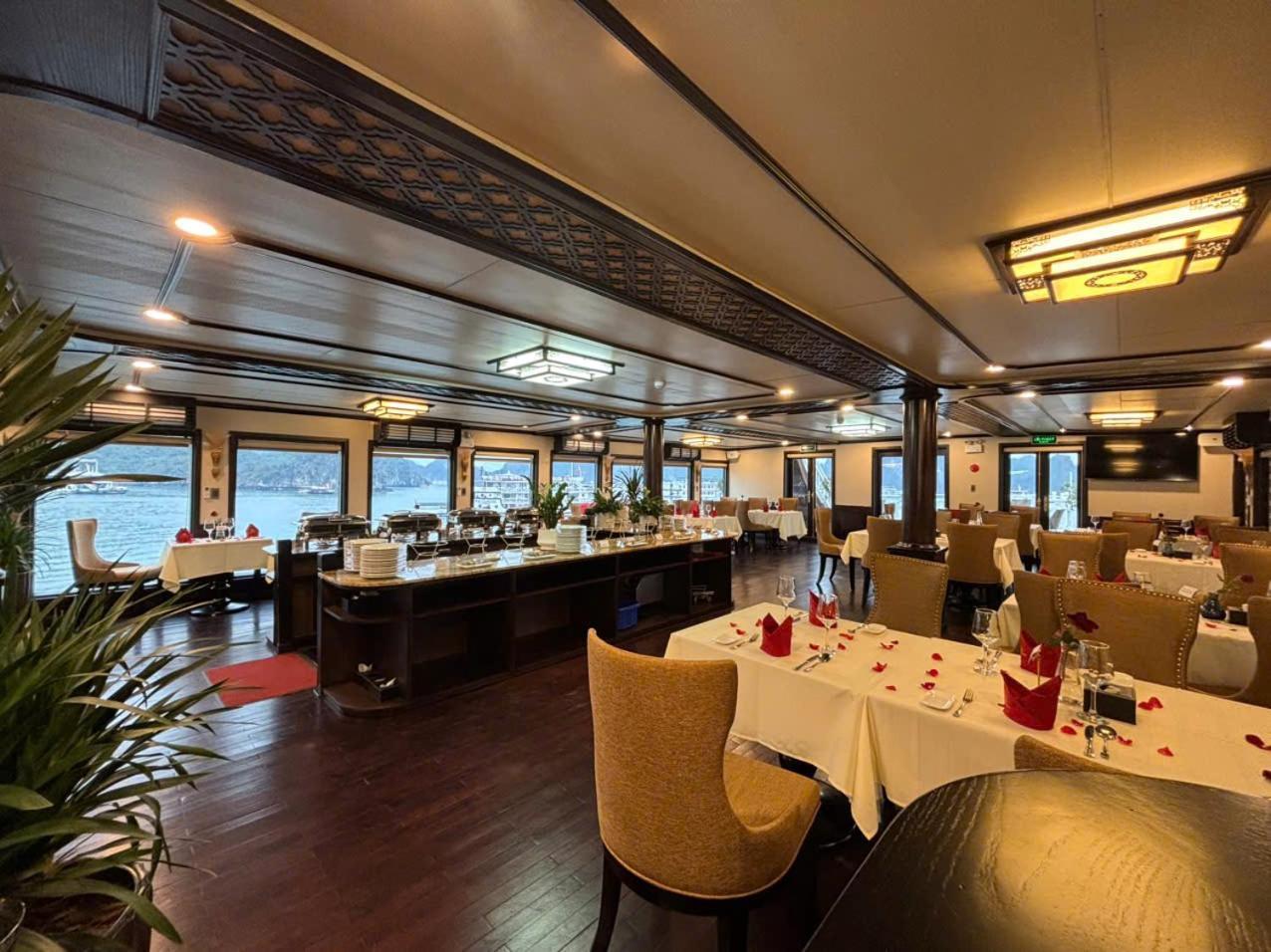 Arcady Boutique Cruise Hotel Hạ Long Ngoại thất bức ảnh